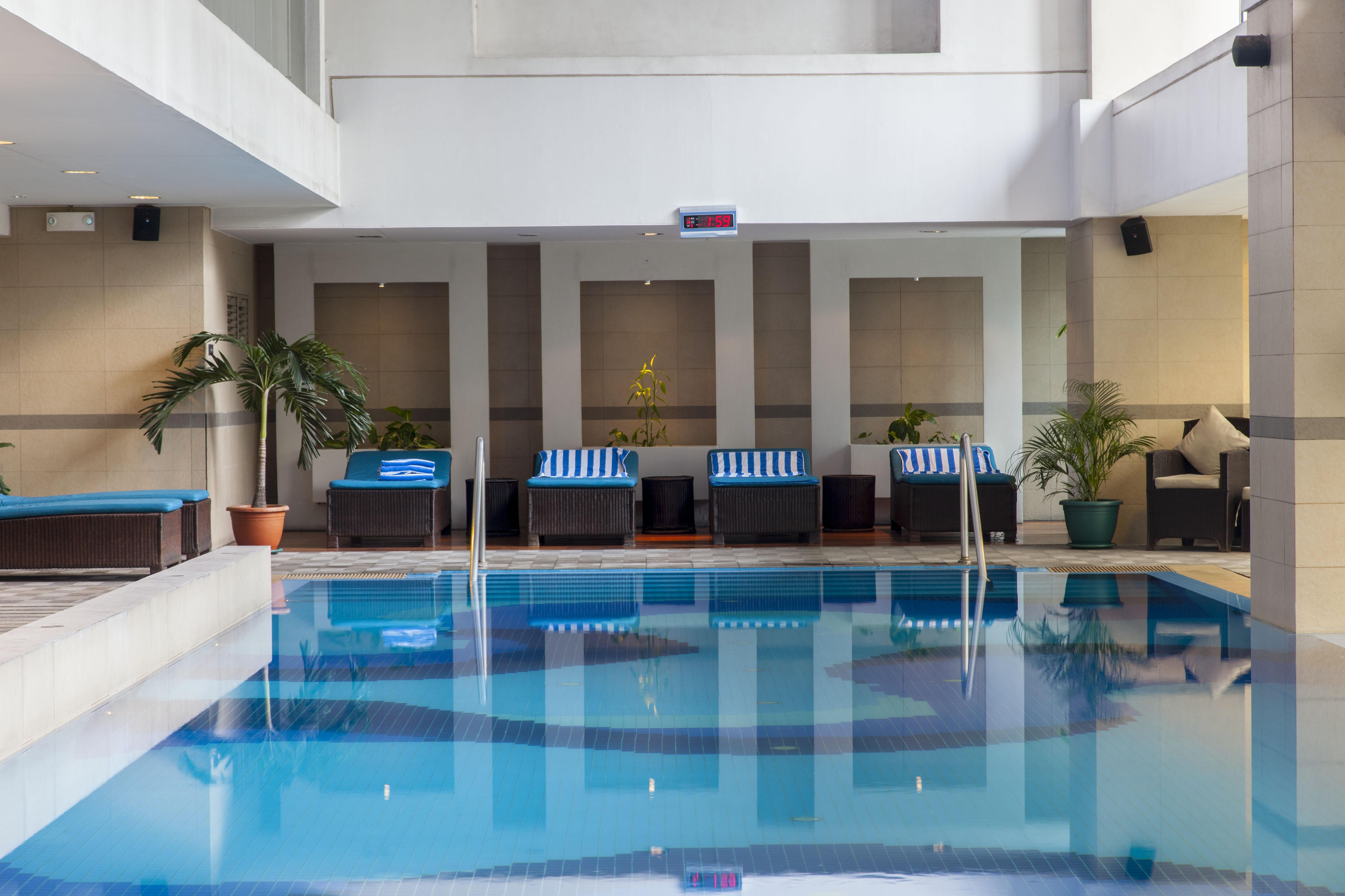 Joy Nostalg Hotel And Suites Manila Managed By The Ascott Limited Pasig City Экстерьер фото