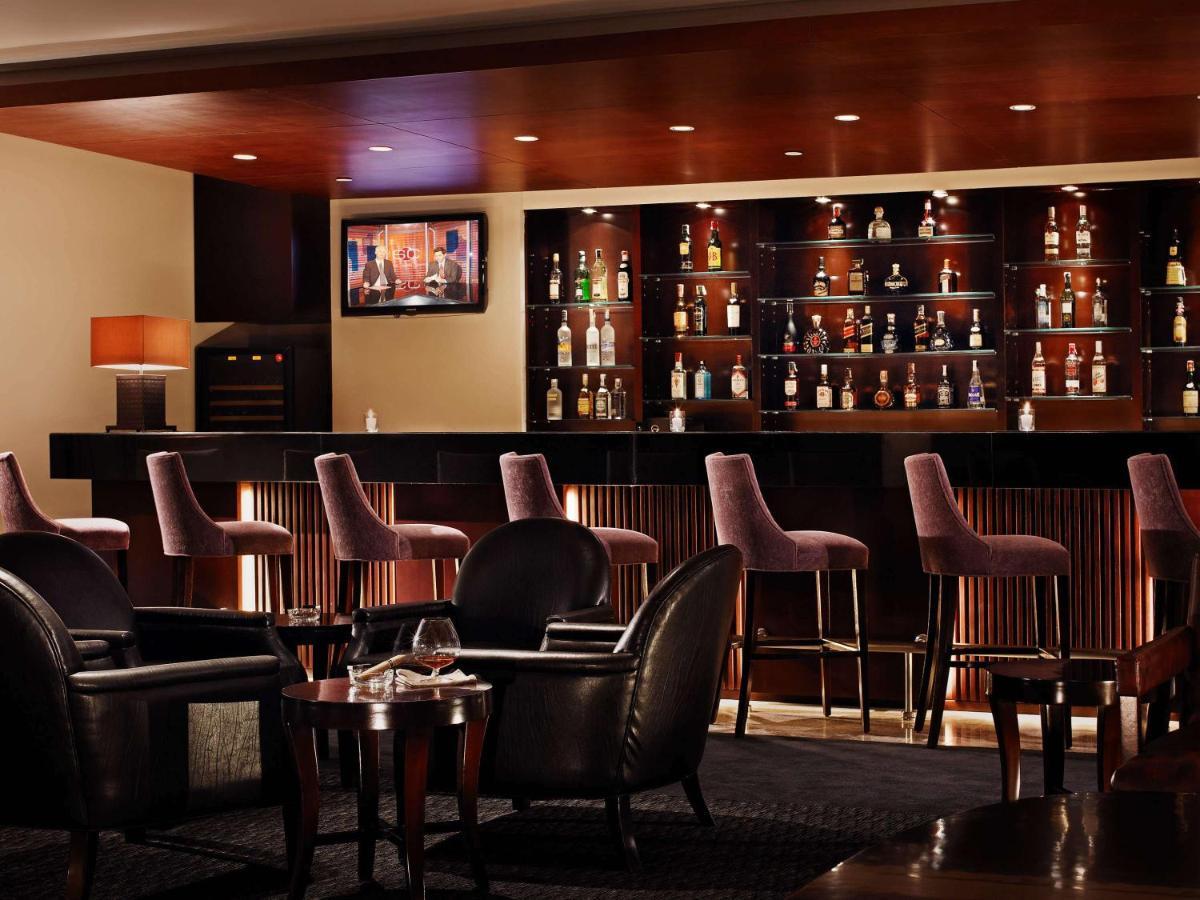 Joy Nostalg Hotel And Suites Manila Managed By The Ascott Limited Pasig City Экстерьер фото